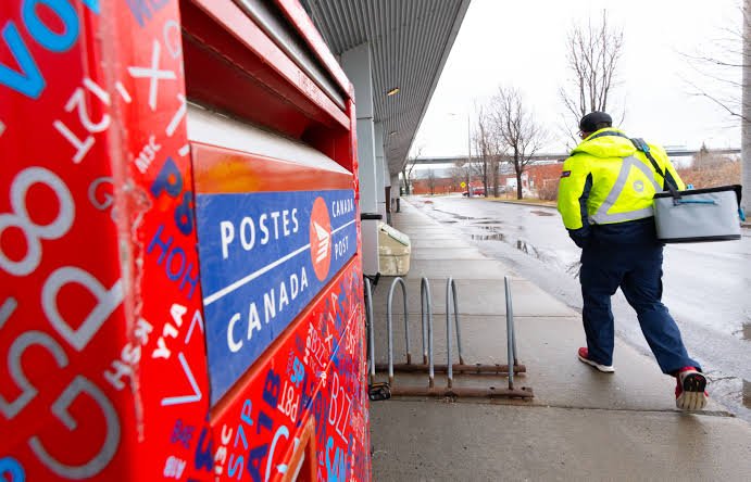 Canada Post's big decision: Further steps towards ending door-to-door mail service, thousands of addresses affected