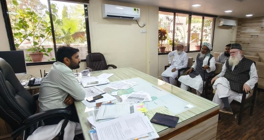 High-level delegation of Jamiat Ulema-e-Hind meets Resident Additional Collector
