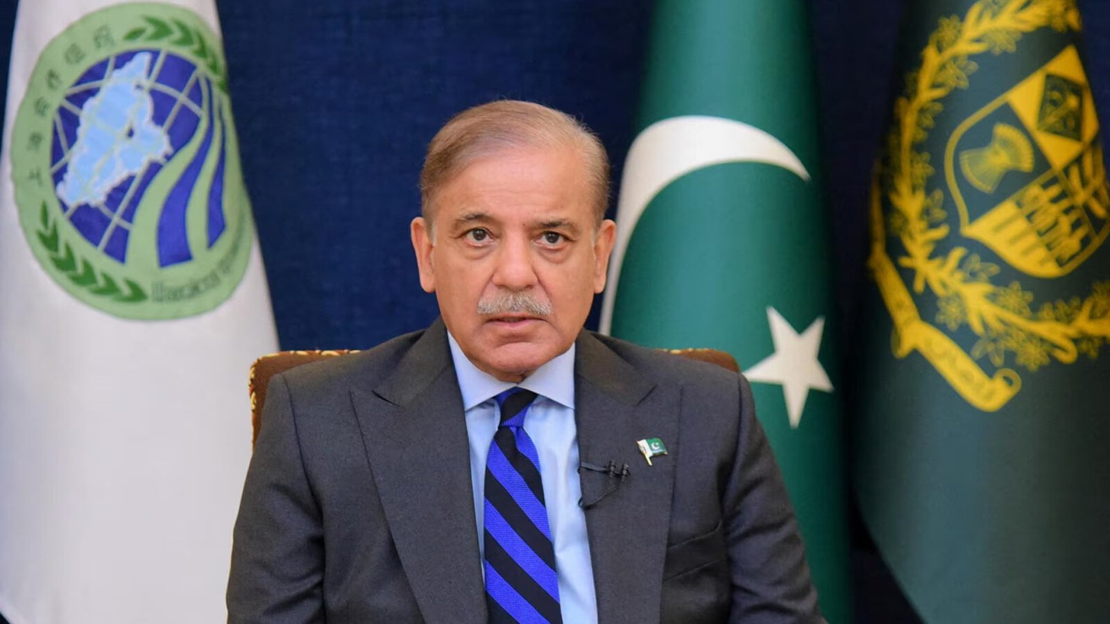بجٹ میں عوام کو ریلیف دینے کے اقدامات شامل کیے جا رہے ہیں: وزیراعظم شہباز شریف 1 Measures to provide relief to the people are being included in the budget: Prime Minister Shehbaz Sharif