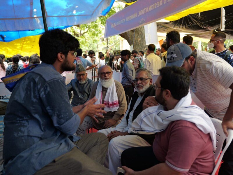 جماعتِ اسلامی ہند کے اعلیٰ سطحی وفد کی نیٹ امتحان میں بے ضابطگیوں کے خلاف جاری احتجاج میں شرکت